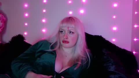 reiannmay online show from January 7, 2026, 2:58 am