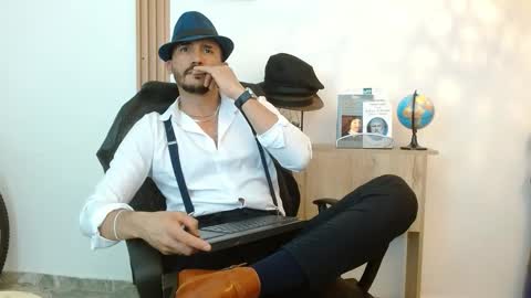Snapshot of reiko_85_ chatting on September 29, 2025, 6:46 pm REIKO online show from September 29, 2025, 6:46 pm
