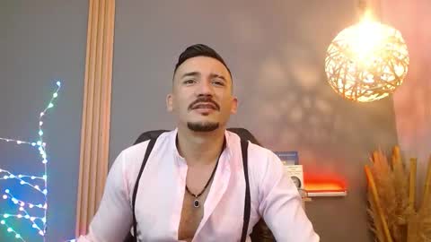   REIKO  online show from February 11, 2026, 2:44 pm