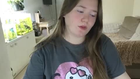 Ann OF - remirann21 online show from November 18, 2025, 5:23 am