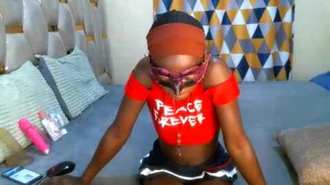 remmyqueen online show from May 23, 2026, 3:34 am