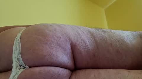 Snapshot of remus60 chatting on February 27, 2025, 10:26 am remus60 online show from February 27, 2025, 10:26 am