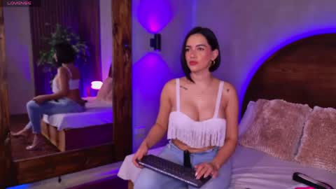 Renata online show from April 18, 2026, 10:52 am