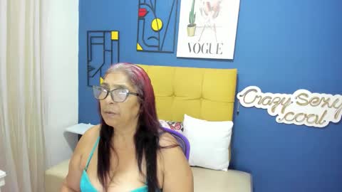 Snapshot of renata_milf_ chatting on September 17, 2025, 11:56 am renata_milf_ online show from September 17, 2025, 11:56 am