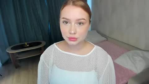 Snapshot of rendamower chatting on June 1, 2026, 9:55 am rendamower online show from June 1, 2026, 9:55 am
