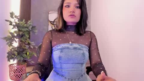 Renee Shelby online show from May 6, 2026, 8:58 pm