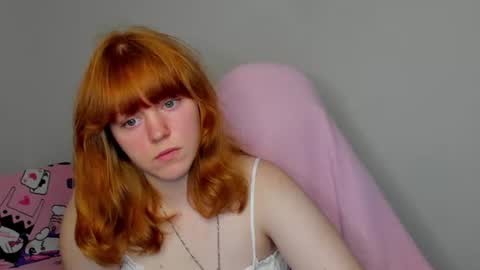 reneefoxy_ online show from June 27, 2026, 1:10 am
