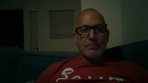 Snapshot of renewaz chatting on May 5, 2026, 2:30 am Renewaz online show from May 5, 2026, 2:30 am