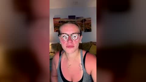 renimoonxo online show from June 21, 2026, 12:13 am