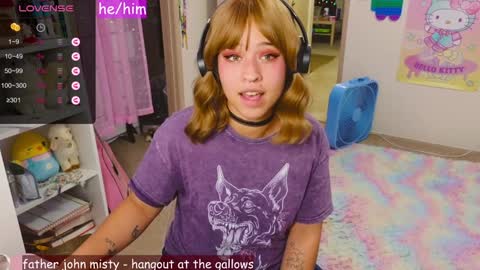 Snapshot of renpuppy chatting on December 20, 2024, 5:57 am REN online show from December 20, 2024, 5:57 am