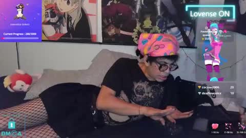 Snapshot of residentgoblin chatting on October 22, 2025, 4:35 am residentgoblin online show from October 22, 2025, 4:35 am