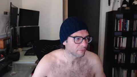 Snapshot of resinasa4 chatting on March 18, 2026, 7:00 am resinasa4 online show from March 18, 2026, 7:00 am