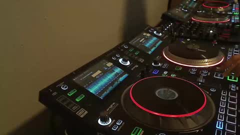 GearPorn online show from October 25, 2025, 8:58 pm