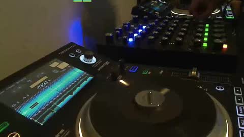 GearPorn online show from November 29, 2025, 7:50 pm