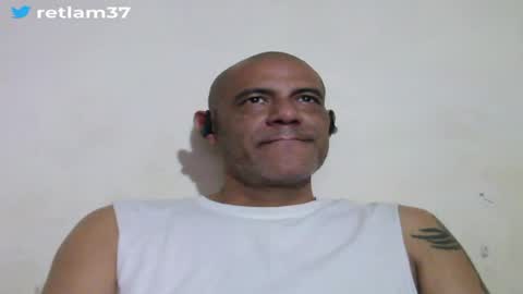 Snapshot of retlam37 chatting on July 5, 2026, 4:19 am Walter online show from July 5, 2026, 4:19 am