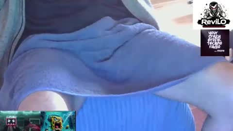 Snapshot of revilo80 chatting on March 5, 2026, 7:59 am revilo80 online show from March 5, 2026, 7:59 am