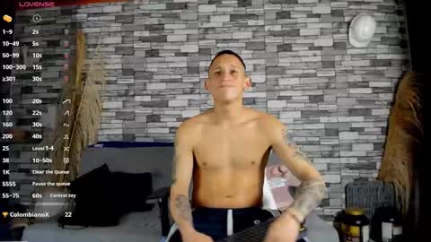 Snapshot of rey_masterhot chatting on October 2, 2025, 1:12 am reymasterhot online show from October 2, 2025, 1:12 am