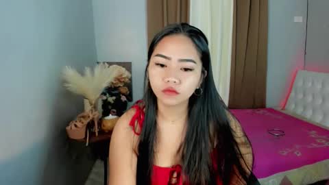 rhea online show from March 26, 2026, 3:23 am