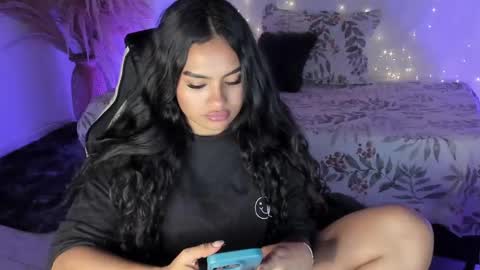 RianaK online show from April 24, 2026, 5:43 am