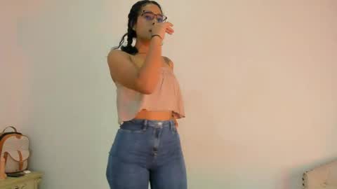 riby  online show from May 25, 2026, 7:20 pm