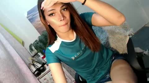 ricaliciousxxx online show from December 27, 2024, 3:37 pm