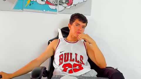 ricardo_fernandez online show from January 20, 2025, 3:07 pm