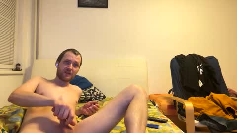 Snapshot of ricciardio chatting on March 3, 2025, 8:32 pm ricciardio online show from March 3, 2025, 8:32 pm