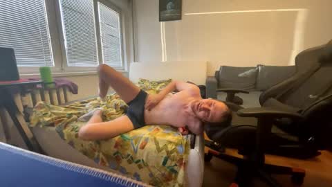 ricciardio online show from October 30, 2025, 6:04 am