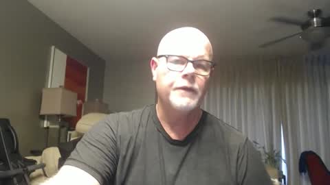 rich32937 online show from November 17, 2025, 6:03 pm