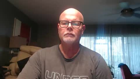 rich32937 online show from May 24, 2026, 12:54 pm