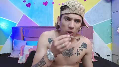 Snapshot of rich_de_la_rosa chatting on October 5, 2025, 4:11 am rich and kitty online show from October 5, 2025, 4:11 am