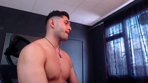 Snapshot of richard_milleer chatting on April 21, 2026, 5:39 pm Ricardo online show from April 21, 2026, 5:39 pm