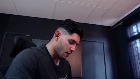 Snapshot of richard_milleer chatting on May 6, 2026, 2:55 pm Ricardo online show from May 6, 2026, 2:55 pm