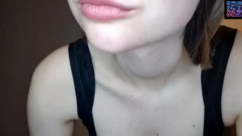 Snapshot of richardlundsten chatting on April 10, 2026, 6:23 pm Luna online show from April 10, 2026, 6:23 pm