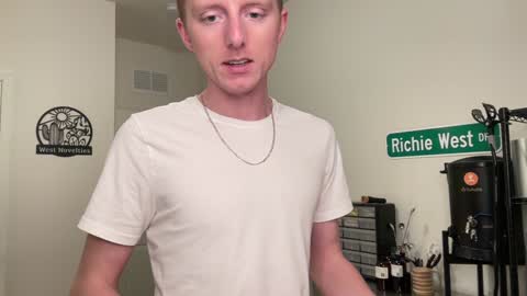 Snapshot of richiewest chatting on February 5, 2025, 12:10 am Richie online show from February 5, 2025, 12:10 am