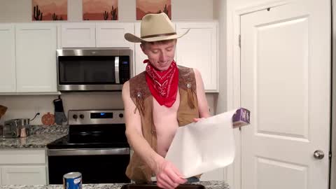 Snapshot of richiewest chatting on October 18, 2025, 1:08 am Richie online show from October 18, 2025, 1:08 am