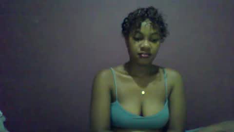 ricie001 online show from May 12, 2026, 1:52 pm