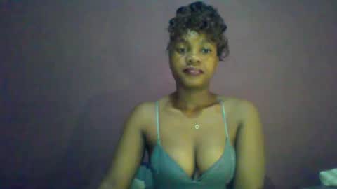 ricie001 online show from June 4, 2026, 7:36 am