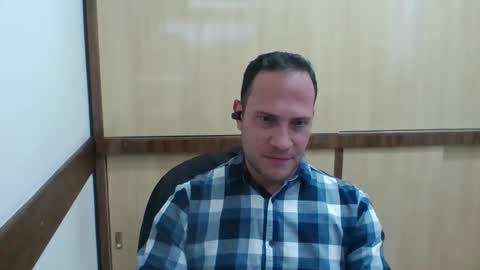 Snapshot of rick503835 chatting on October 28, 2025, 1:36 pm Rick Arian online show from October 28, 2025, 1:36 pm