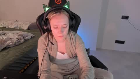 Snapshot of rickisanchez chatting on January 29, 2025, 8:35 pm RickiSanchez online show from January 29, 2025, 8:35 pm