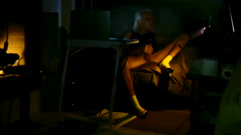 PINK HOLE TWINK online show from August 2, 2026, 6:34 am
