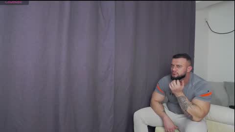 rickymiami1 online show from March 18, 2026, 8:12 pm