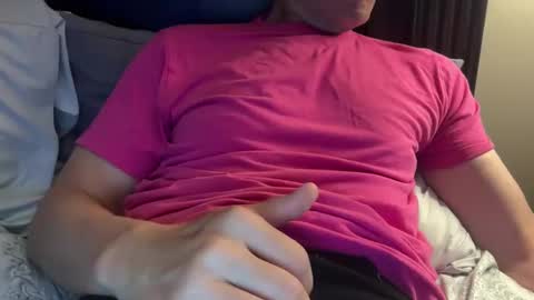 Snapshot of riderunlift50 chatting on April 16, 2026, 2:12 am riderunlift50 online show from April 16, 2026, 2:12 am