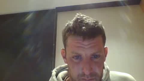 righty50217 online show from December 25, 2024, 12:26 pm
