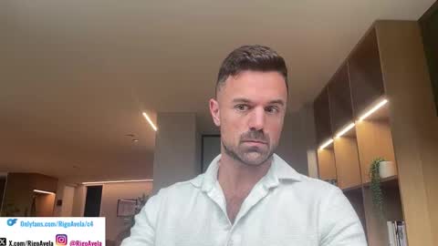 Rigo Avela online show from February 15, 2026, 6:04 pm