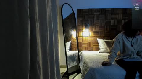 Sara online show from November 15, 2025, 10:12 am