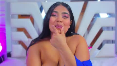 Snapshot of rileydolly chatting on February 24, 2025, 7:44 am RileyDolly online show from February 24, 2025, 7:44 am