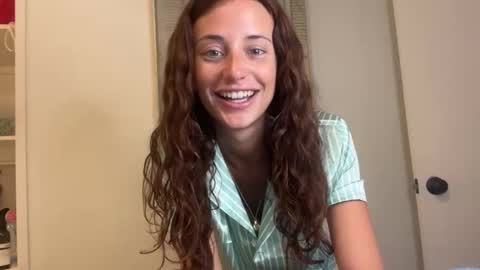 Riley online show from October 17, 2025, 5:15 pm