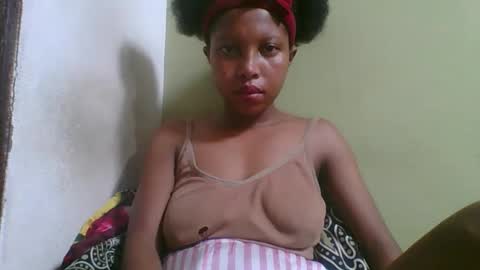 rinah654271 online show from March 20, 2026, 4:01 pm