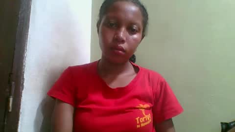 rinah654271 online show from April 30, 2026, 2:45 pm